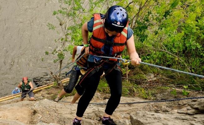 Rapel en roca seca Rapel en roca seca
